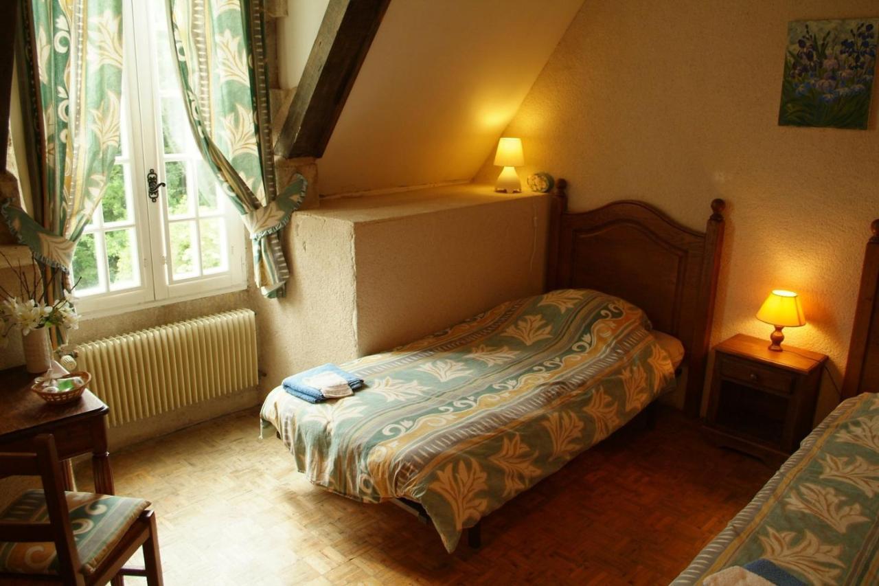 Chateau De Montrame Soisy-Bouy 객실 사진