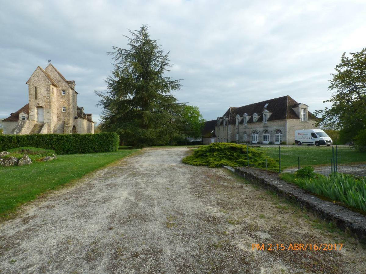 Chateau De Montrame Soisy-Bouy 외부 사진